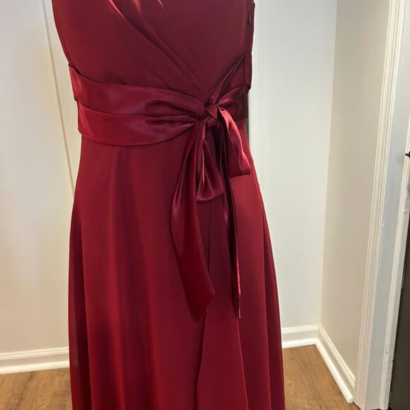 EVA PICONE Sz 8 Burgandy Chiffon V Neck Satin Sash Flowy Fairy Babydoll Event - Picture 2 of 7